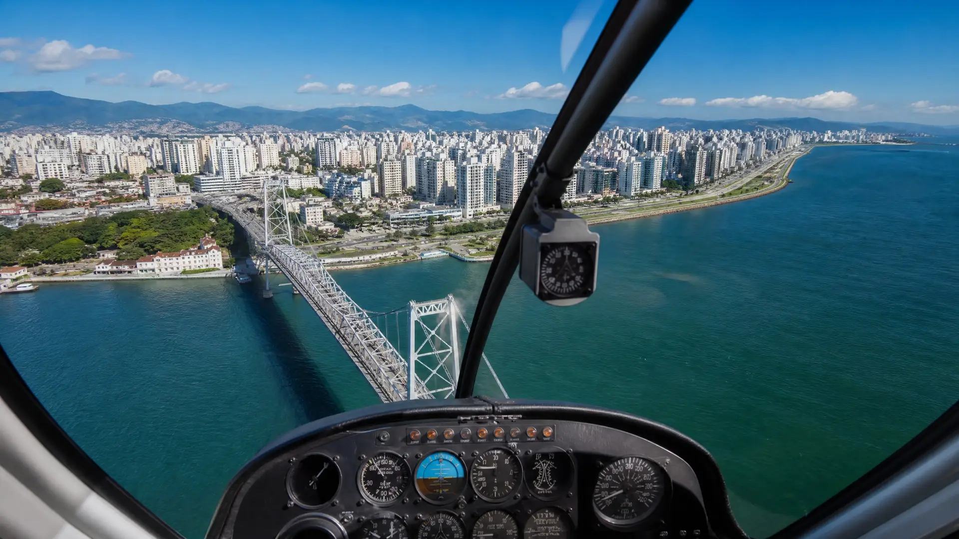 Helicóptero